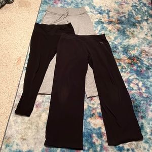 3 pairs of pull on pants size S/M